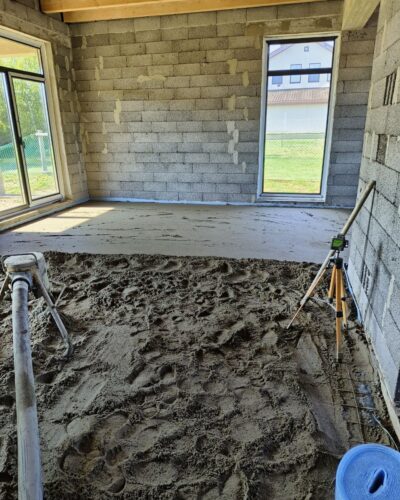 Installation-of-cement-sand-screed-private-house-Minsk3,1