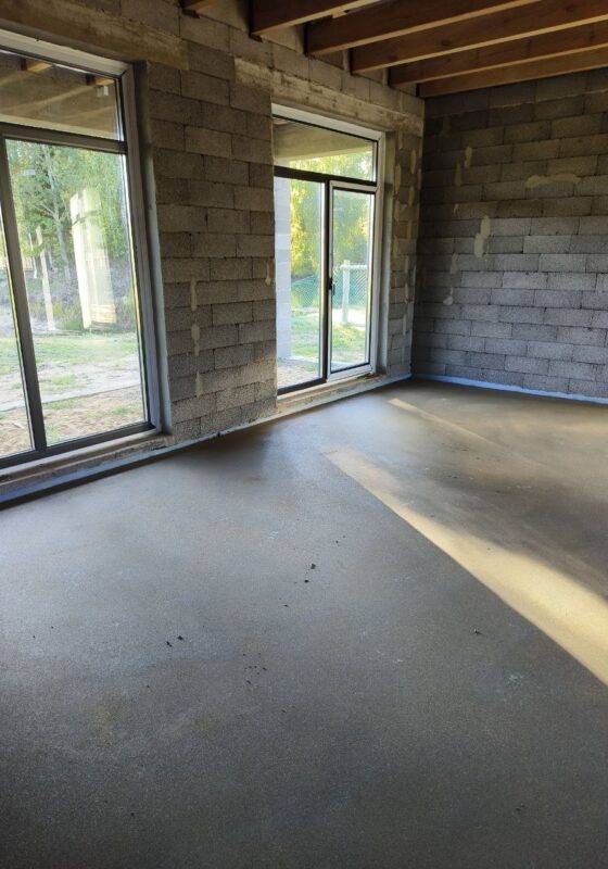 Installation-of-cement-sand-screed-private-house-Minsk7