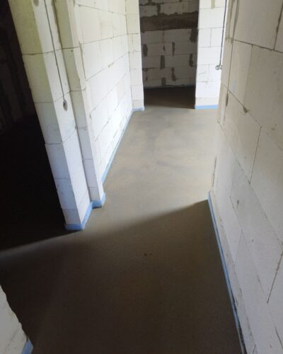 Installation-of-cement-sand-screed-private-house-Ozertso6